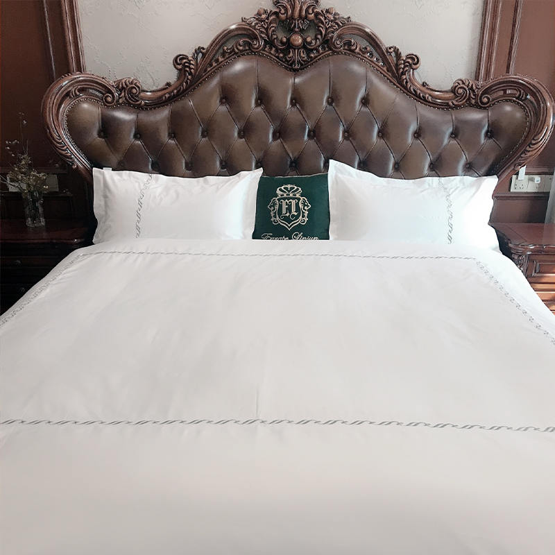Bộ đồ giường thêu khách sạn đặt vải satin nguyên chất T300